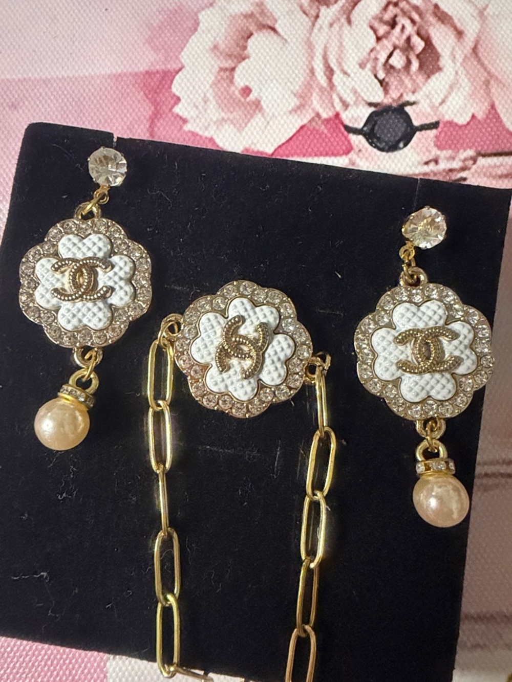 White Floral Pearl Drop Earrings and bracelet Set - Picture 2 of 2
